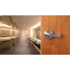 Global Door Controls Eiffel Series Standard Duty Brushed Chrome Commercial Cylindrical Privacy Bed/Bath Door Handle with Lock and Clutch -Global Door Controls Shop global door controls privacy door handles gal 1140l 626 m 44 1000